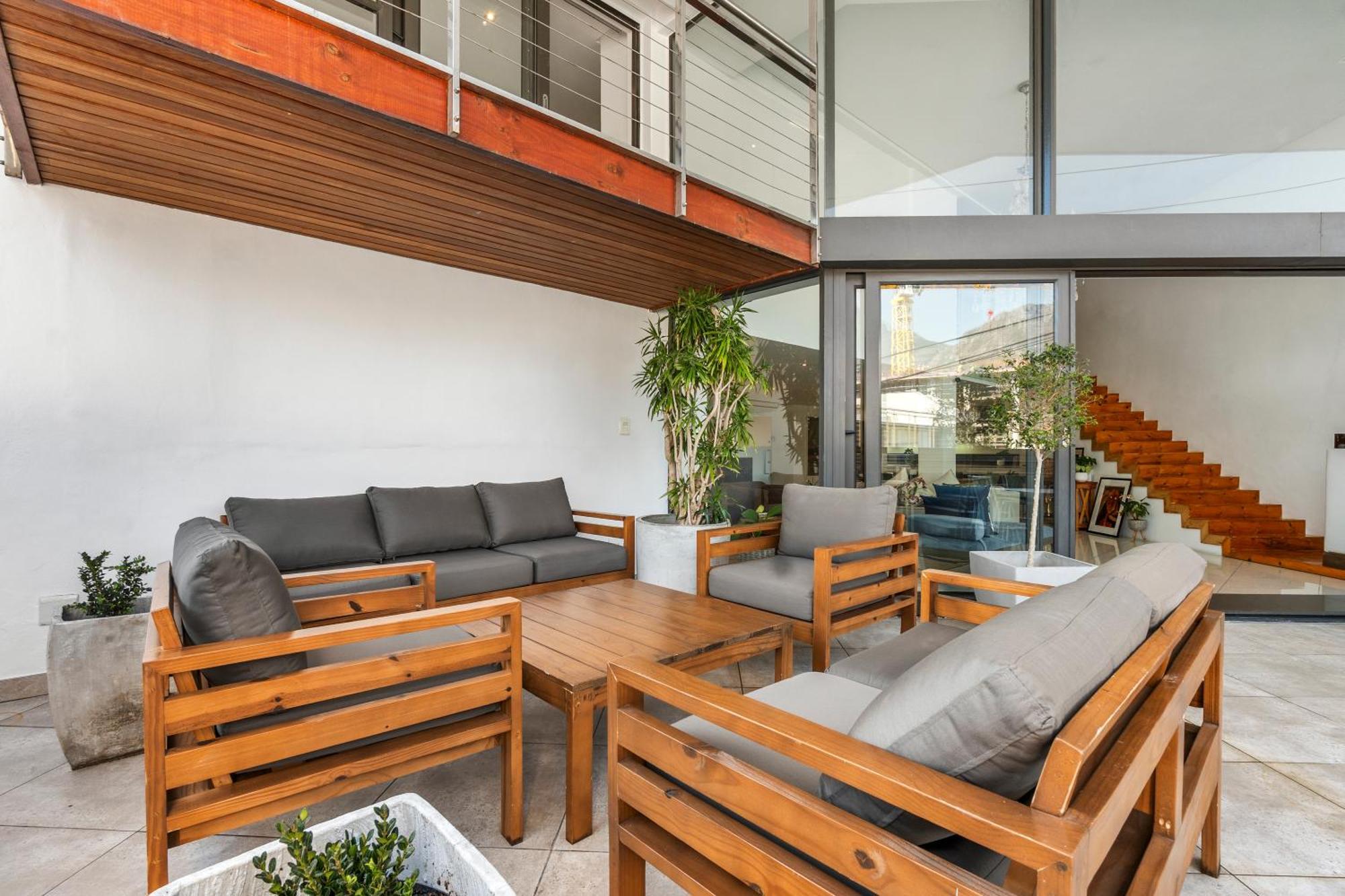 Central Luxury Penthouse, Private Pool & Backup Power Cape Town Dış mekan fotoğraf